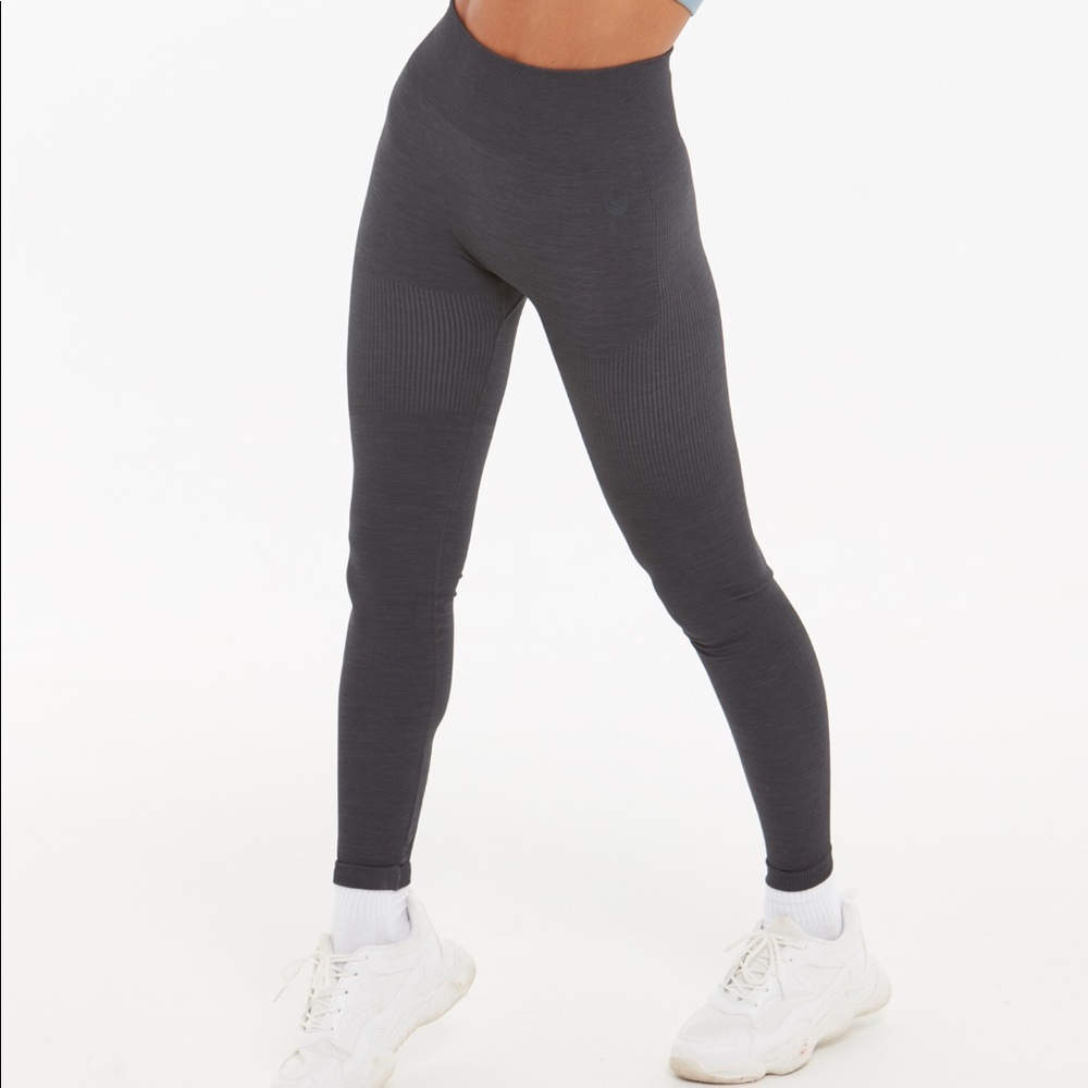 Lazuli label Sculpt Seamless leggings